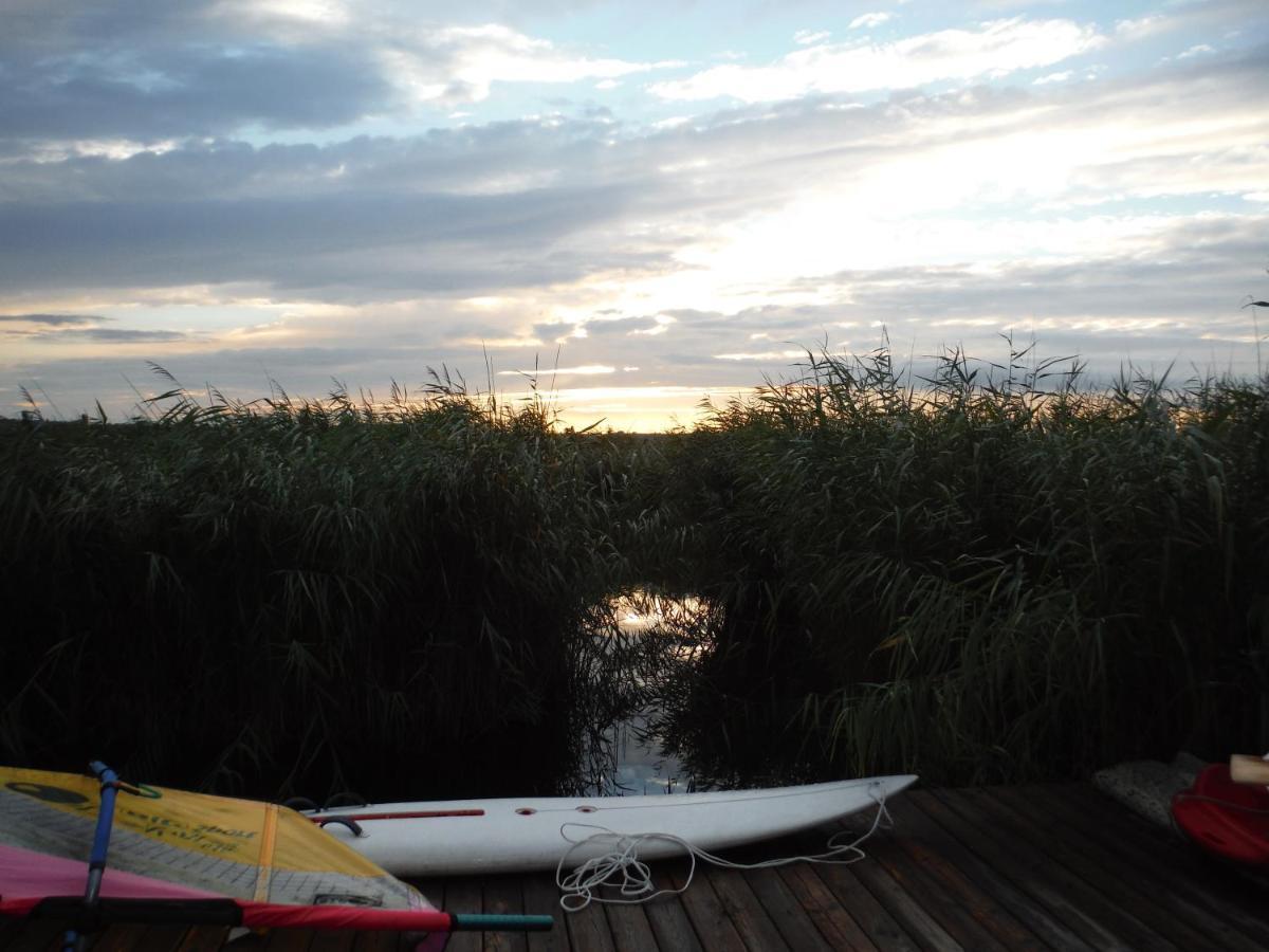 Pfahlbau Sunset II Toplage Inklusive Elektroboot رست المظهر الخارجي الصورة